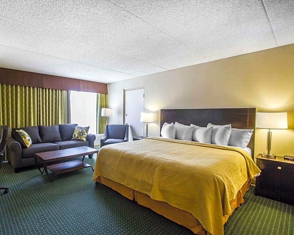 Quality Inn Sierra Vista - photo 7