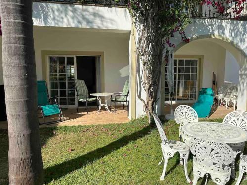 Casa Buccaneer 2 Bedroom Garden Apartment in Praia da Luz — 4-Star Luxury Hotel in Luz, Portugal