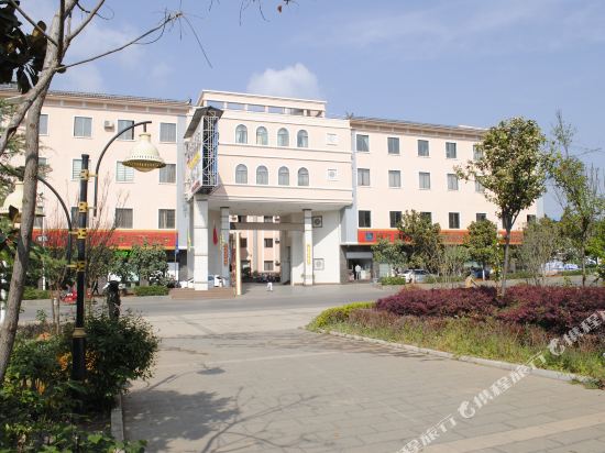 Jintian Hotel — hotel in Yongbei