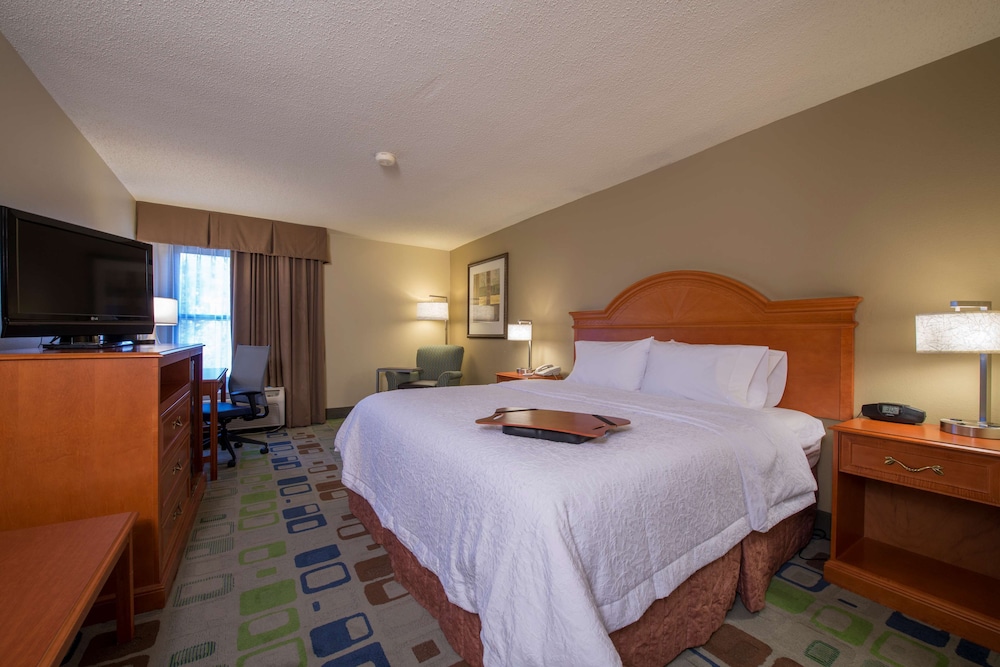 Hampton Inn Atlanta Newnan - photo 26