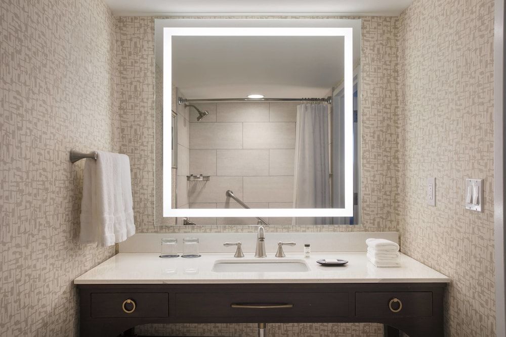 Sheraton Mahwah Hotel - photo 17