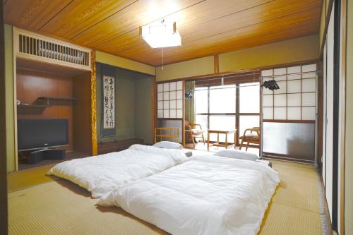 Akariya別館 横山邸 — 4-Star Luxury Hotel in Karatsu, Japan