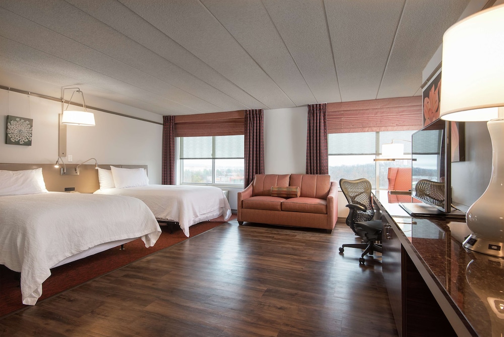 Hilton Garden Inn Owings Mills - photo 14