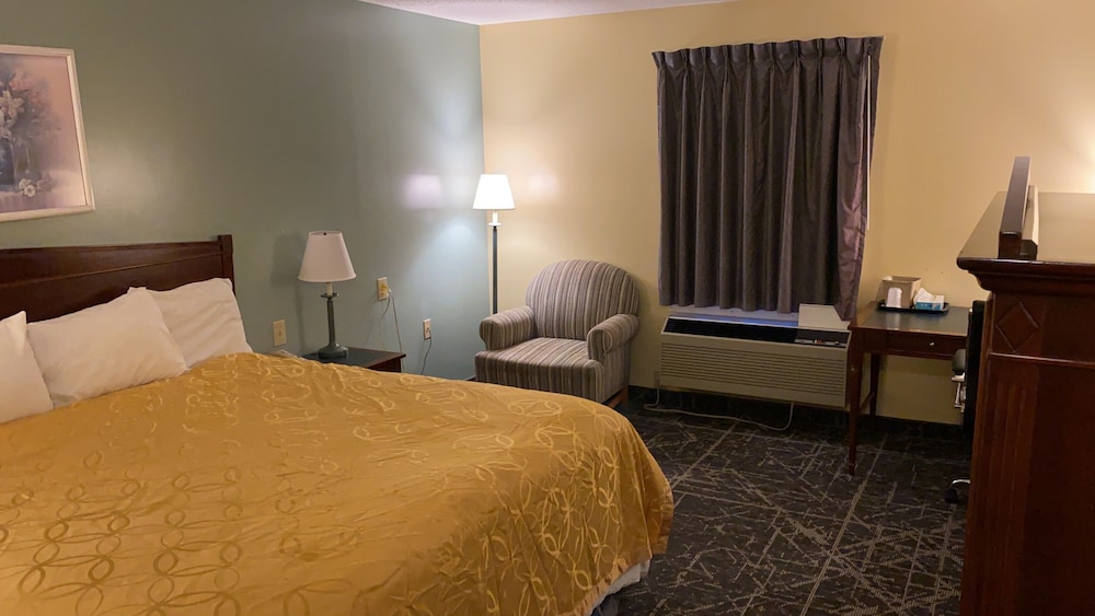 Knights Inn & Suites Dublin - photo 15