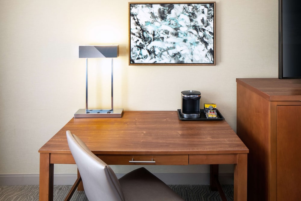 DoubleTree by Hilton Ann Arbor North - photo 4