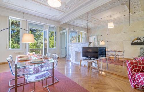 Pet Friendly Apartment In Genova — 4-Star Luxury Hotel in Genoa, Italy
