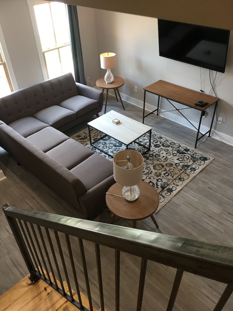 The Hotel at Huntington Square - photo 33
