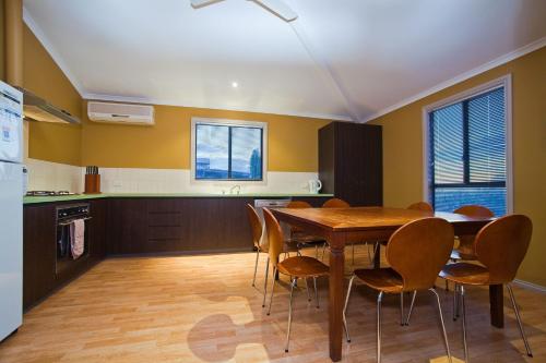 9 Skipjack Circle — carbon neutral stay, Exmouth