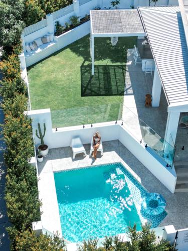 Turquoise Waters Retreat — Perth