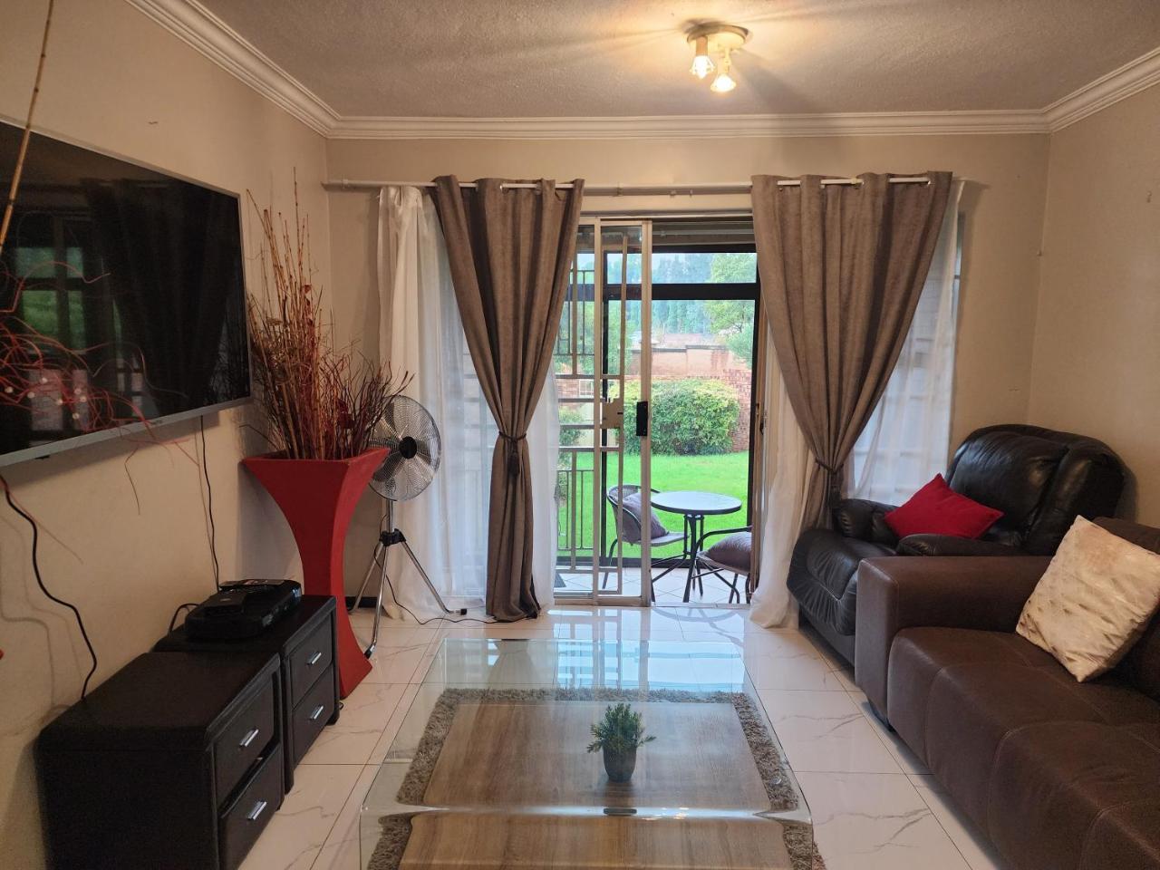 Red Peppers — 4-Star Luxury Hotel in Pretoria, South Africa