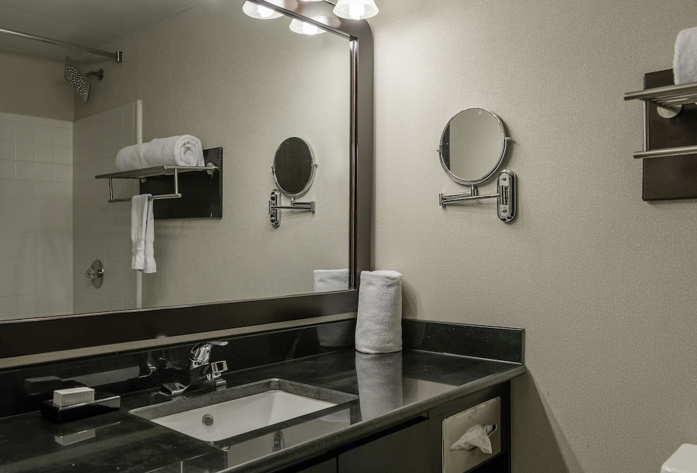 Causeway Bay Hotel - photo 23