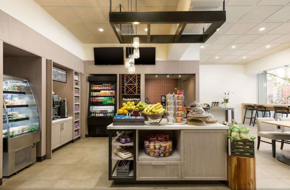 Hilton Garden Inn New York Times Square South - photo 30