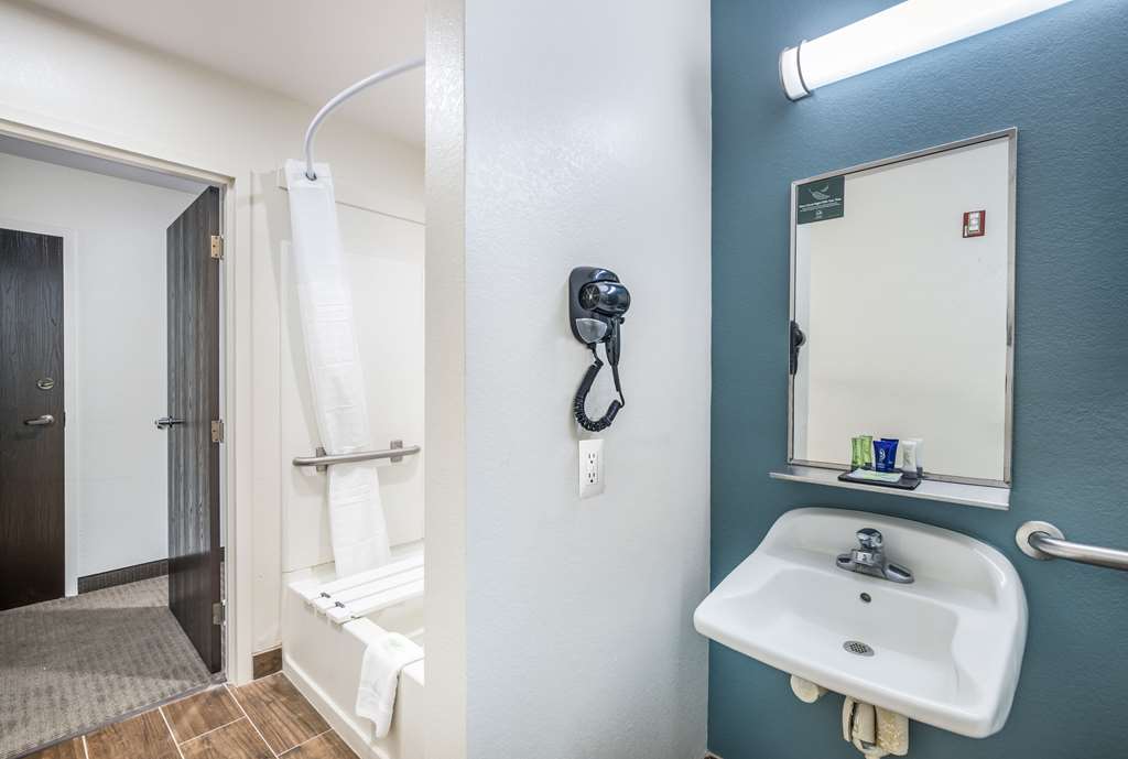 Sleep Inn & Suites Tallahassee Capitol - photo 34