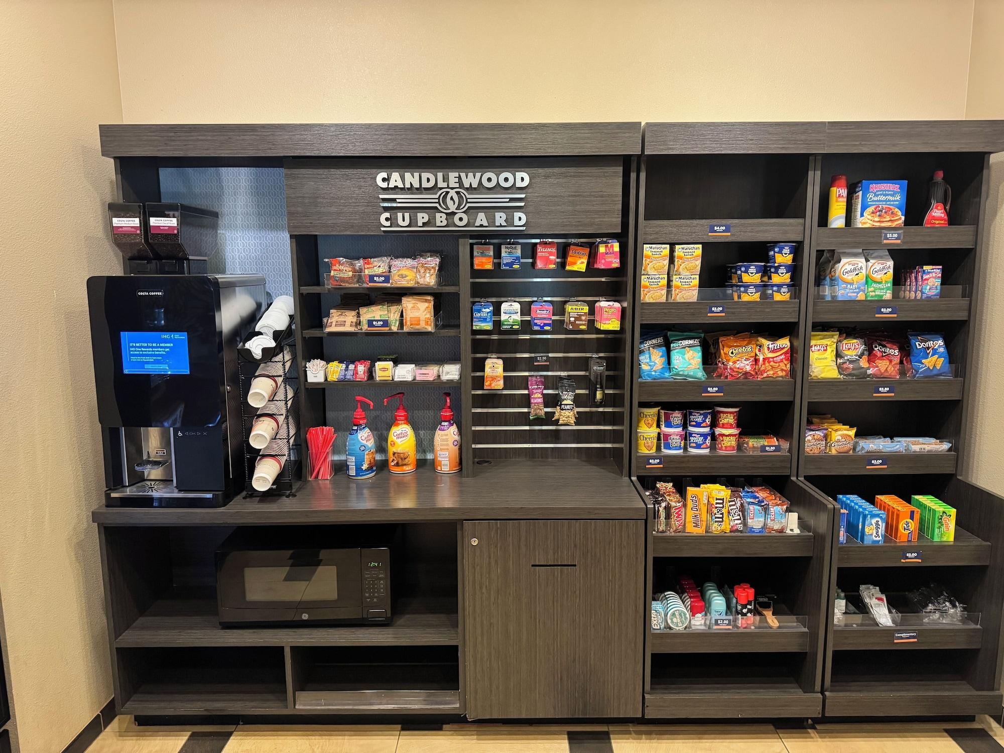 Candlewood Suites Eugene Springfield by IHG - photo 28