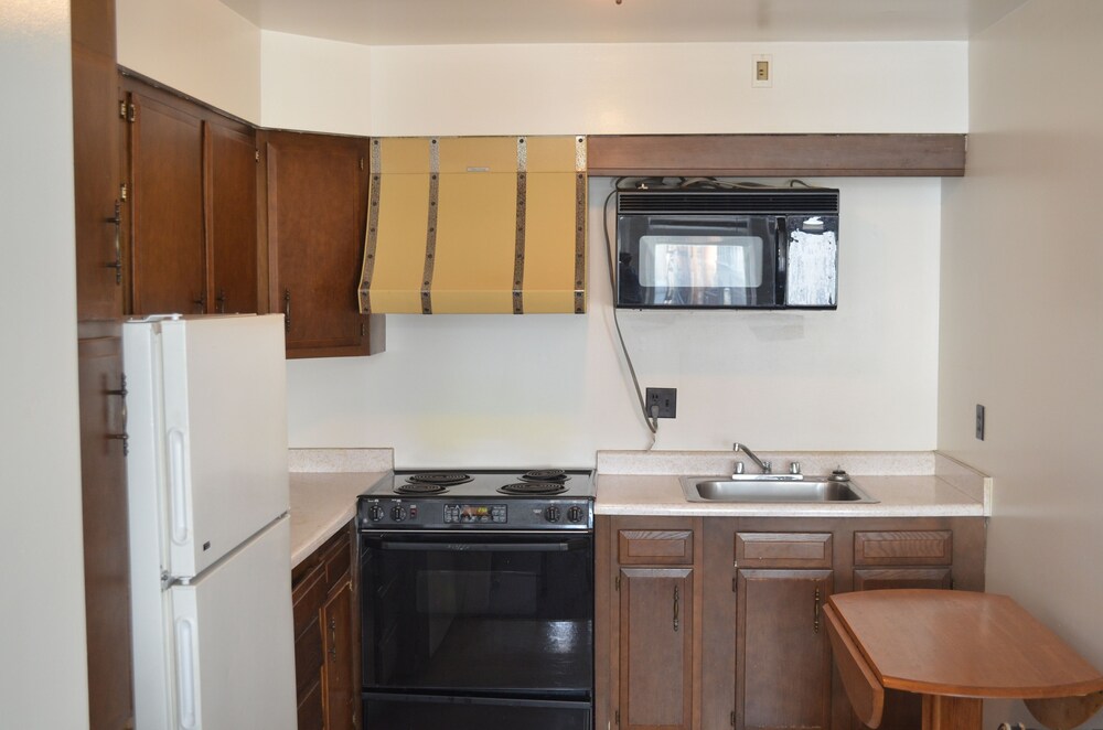 Ohio Valley Extended Stay - photo 10