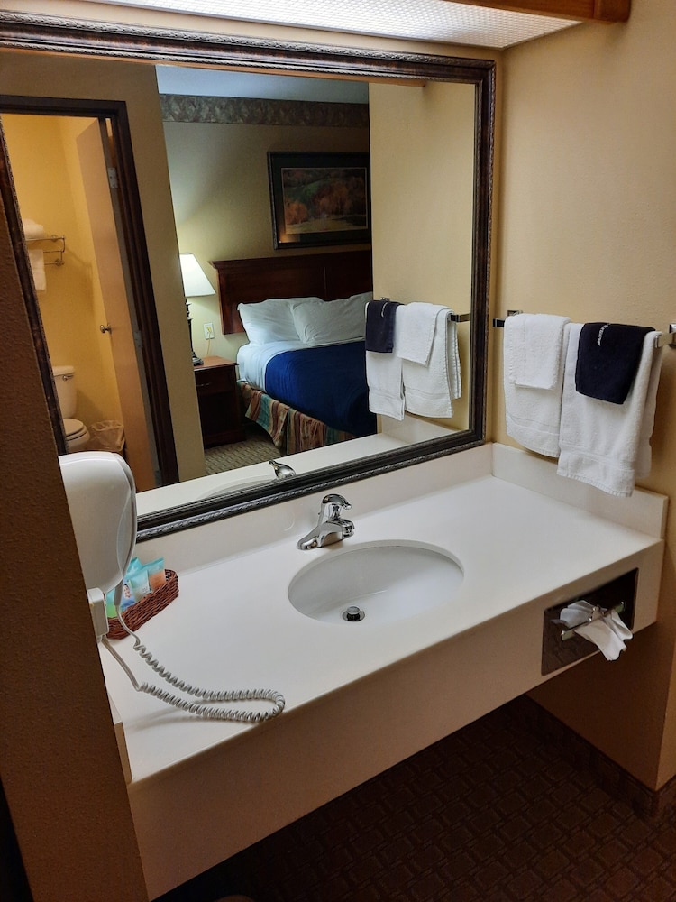 Horse Creek Inn - photo 21