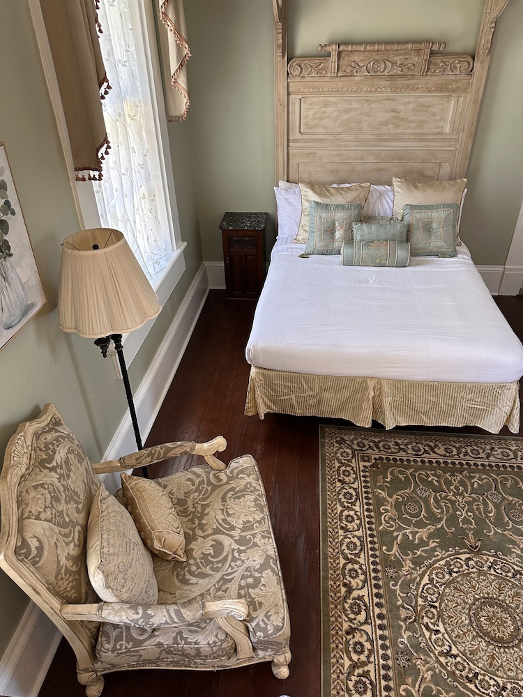 The Inn at Cedar Grove - photo 25