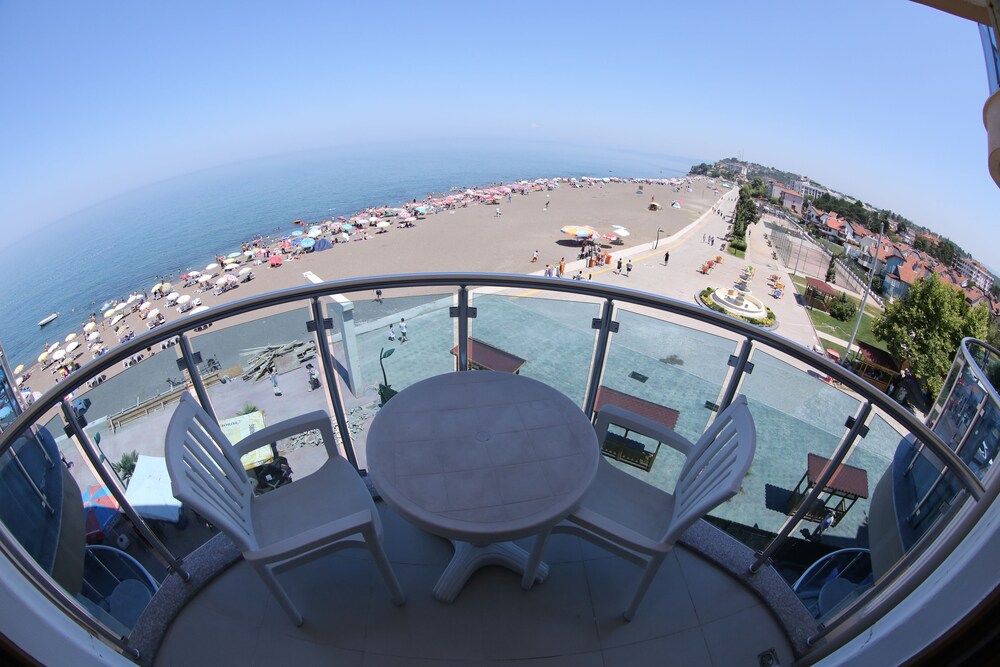 Turkuaz Beach Hotel — Akcakoca