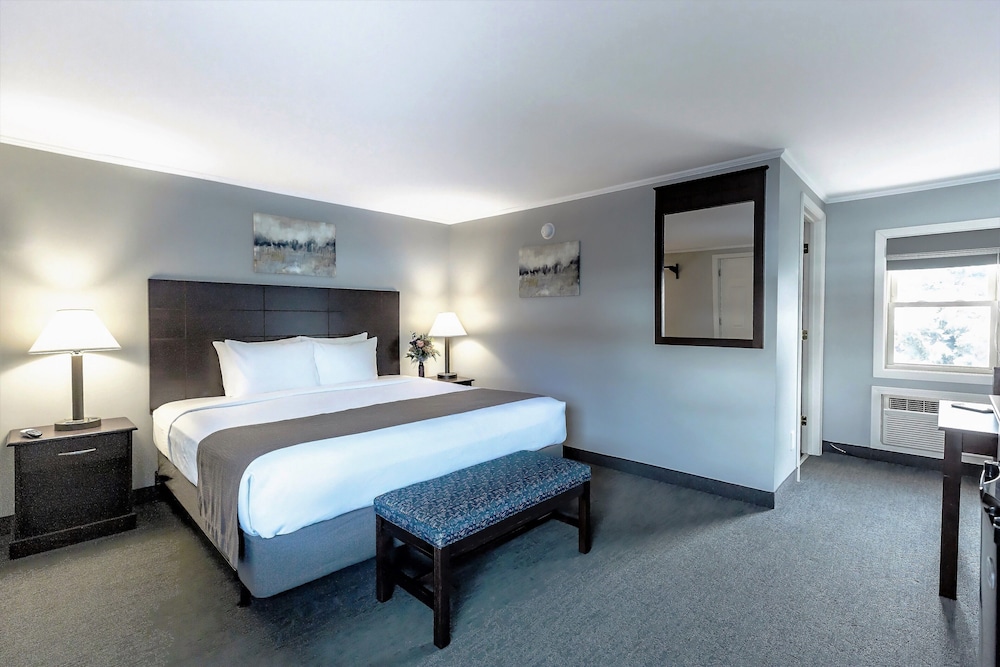 Mt Madison Inn & Suites - photo 25