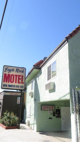 Eagle Rock Motel - photo 12