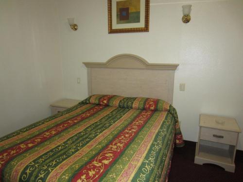 Tropico Motel - photo 2
