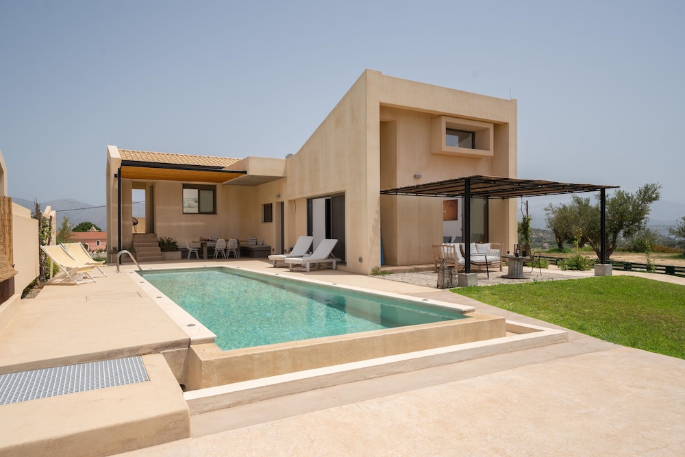 Profilios Villas — 4-Star Luxury Hotel in Kefalonia, Greece