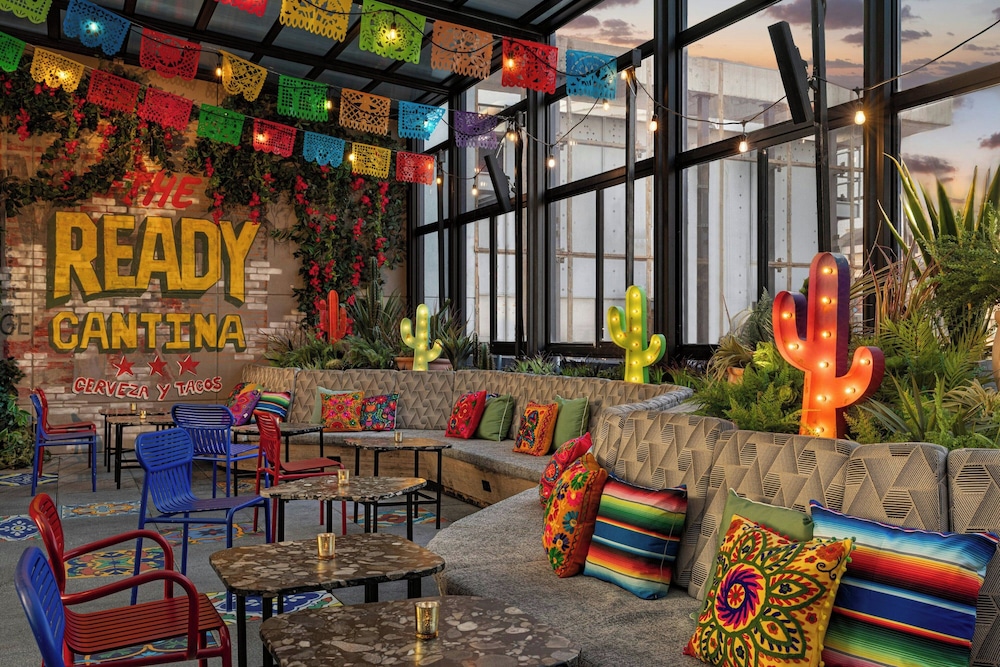 Moxy NYC East Village - photo 41
