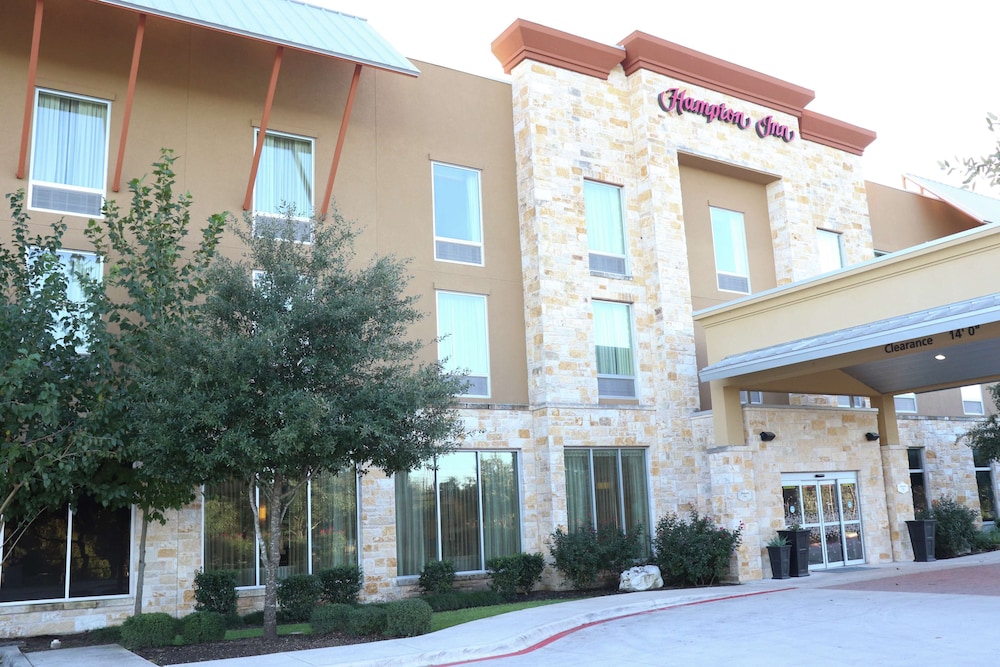Hampton Inn Austin Oak Hill - photo 49