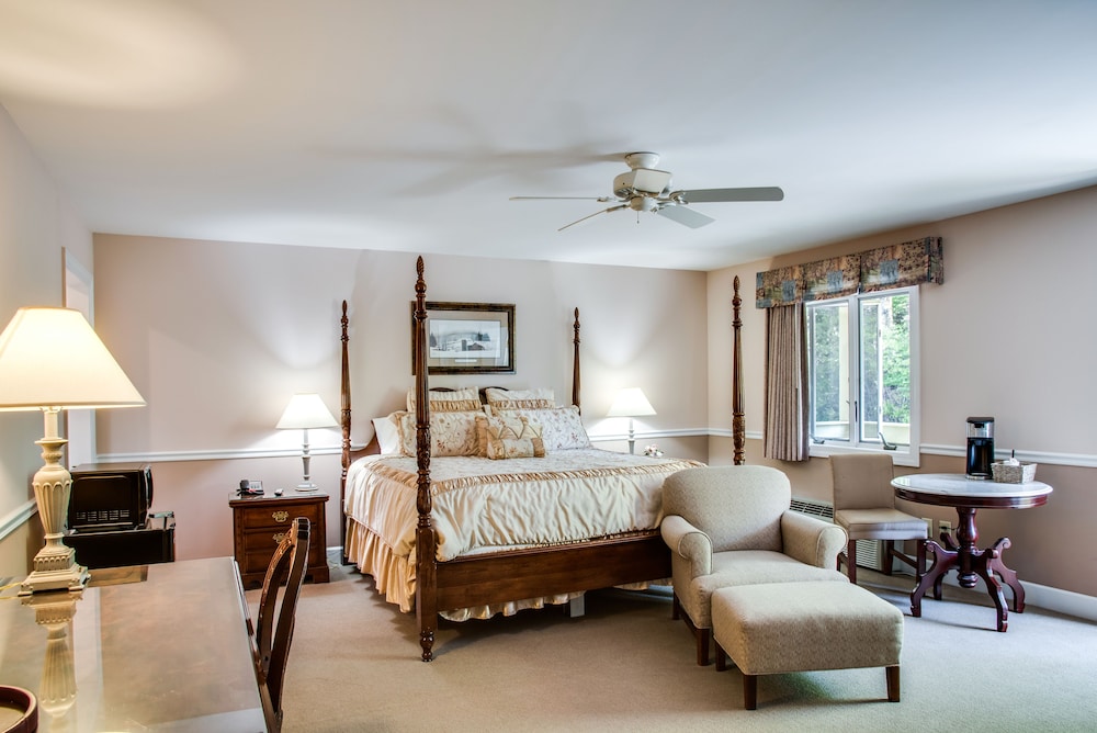 Boxwood Lodge - photo 10