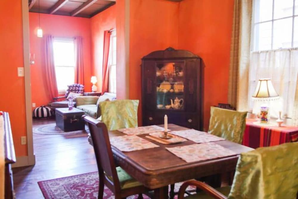 L'Auberge Inn - photo 10