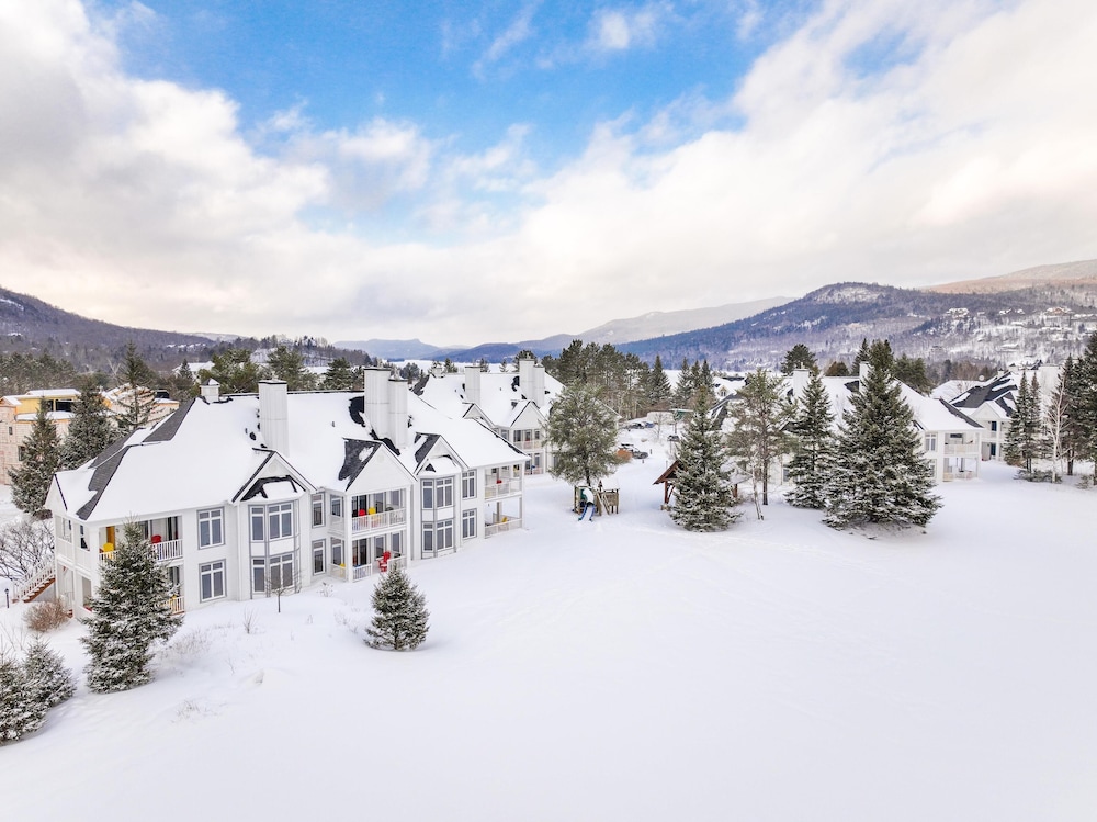 Hilton Grand Vacations Club Tremblant Canada in Mont-Tremblant, Canada