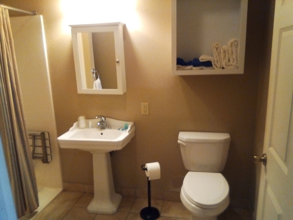 Two Rivers Inn West - photo 29