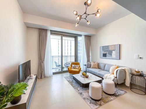 HiGuests Waterfront Luxe Apt with Bluewaters Island Views — 4-Star Luxury Hotel in Dubai, United Arab Emirates