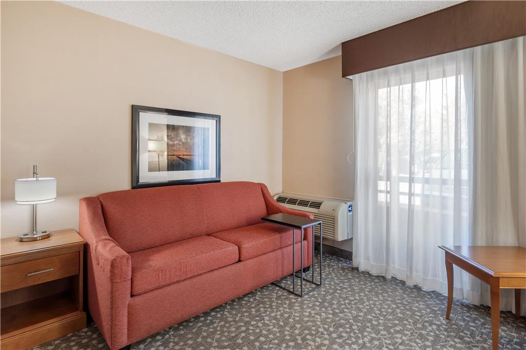 Best Western Plus Oak Harbor Hotel & Conference Center - photo 23