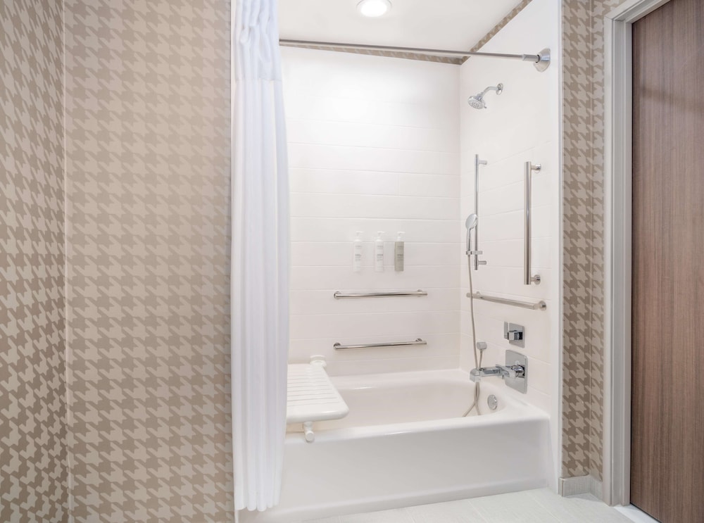 Home2 Suites by Hilton Lake Havasu City - photo 13