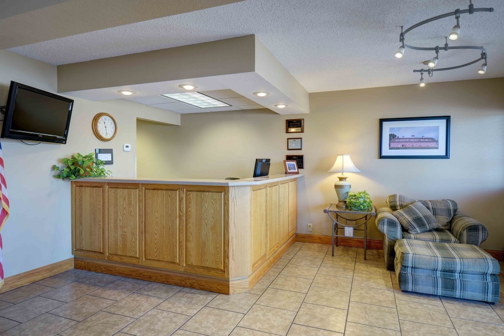 North Platte Inn & Suites - photo 5