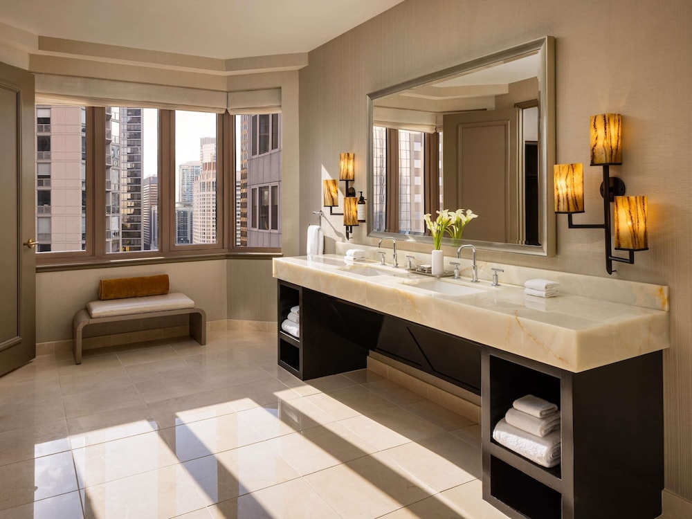 Fairmont Chicago at Millennium Park Gold Experience - photo 41