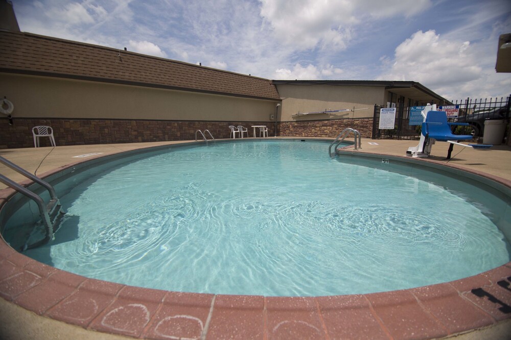 Memphis Inn - photo 22
