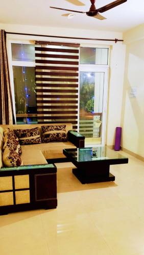 Budget Condo Family Stay 1 BDR Private Floor