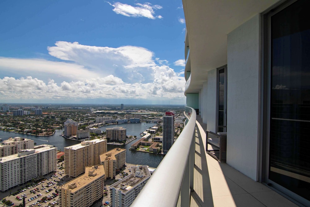 Luxury Penthouse 4 BDR With Resort Amenities - photo 47