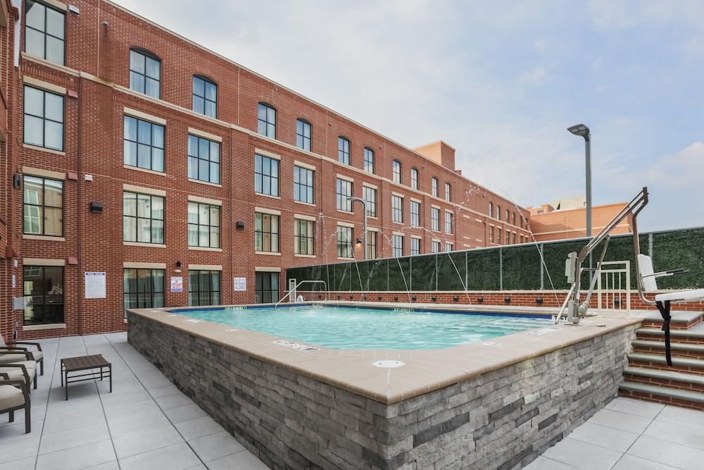 Homewood Suites by Hilton Charleston Historic District - photo 30