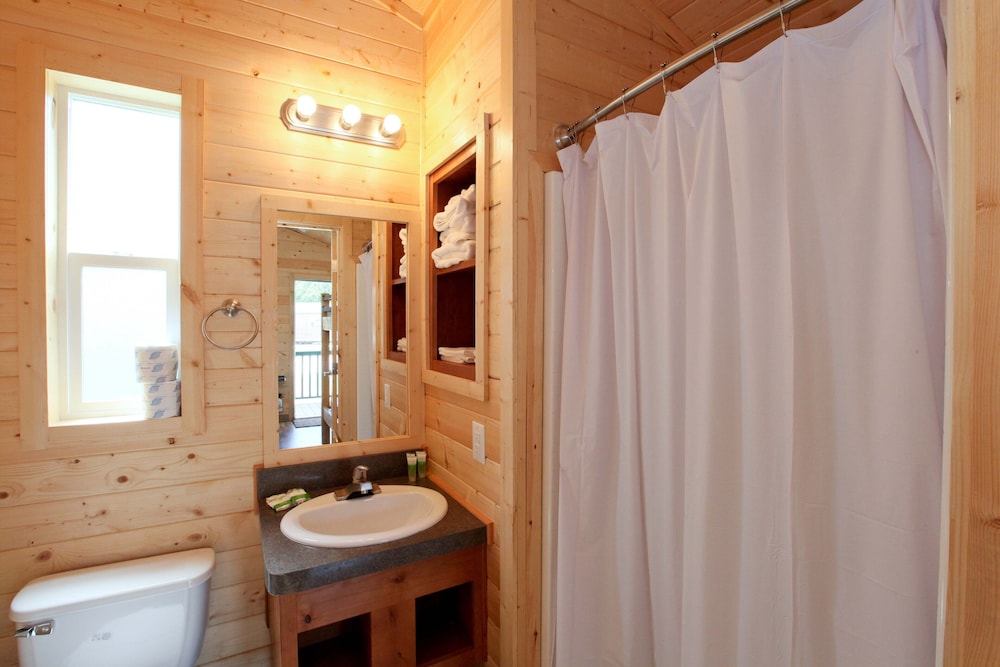 Long Beach RV & Camping Resort - photo 16