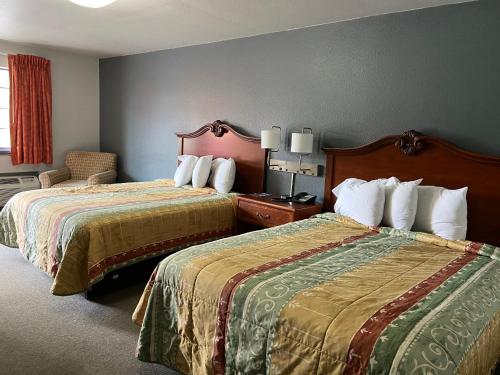 Redbud Inn - photo 16