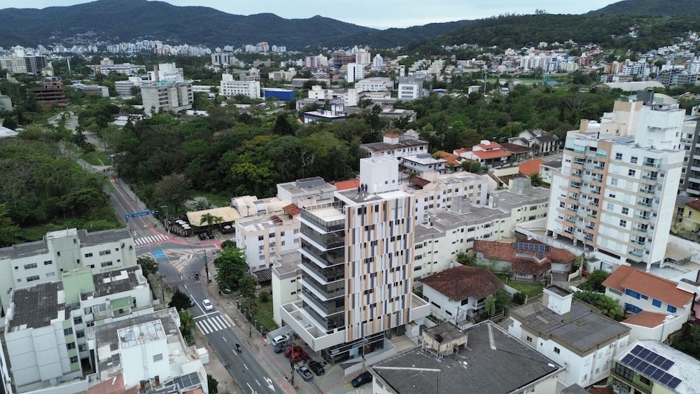 Azza Smart Stay — 4-Star Luxury Hotel in Florianopolis, Brasil