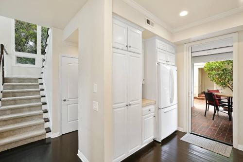 416 Dahlia - photo 8