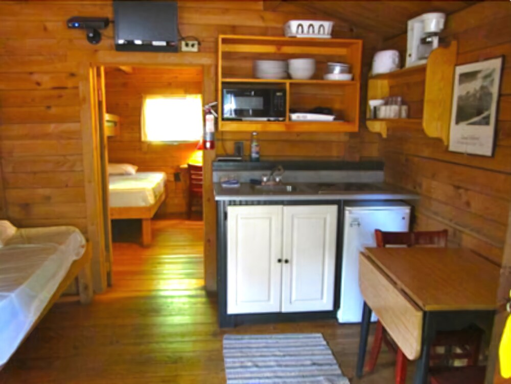 Yogi Bear's Jellystone Park Camp Resort - photo 14