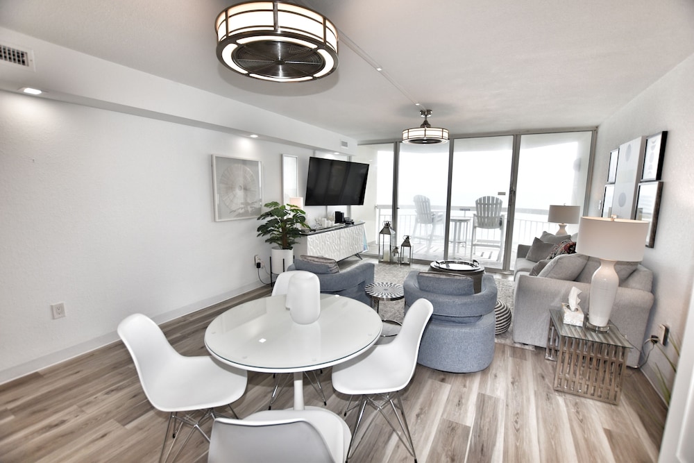 0607 Waters Edge Resort 1 Bedroom Condo by Redawning - photo 19