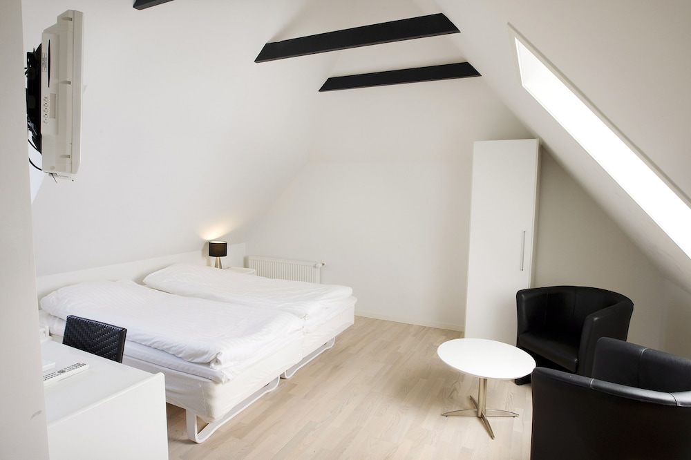 Hotel Troense — Svendborg — photo 3