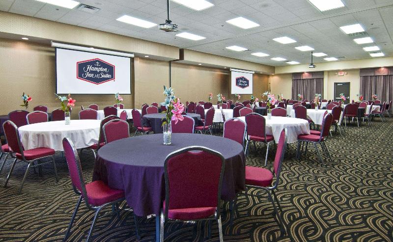 Hampton Inn & Suites Millington - photo 144