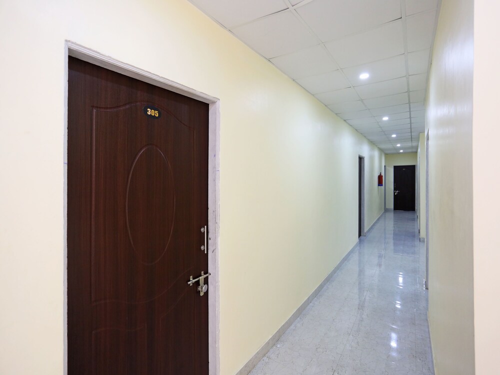 OYO 11547 Hotel Mona Palace — Cuttack — photo 4